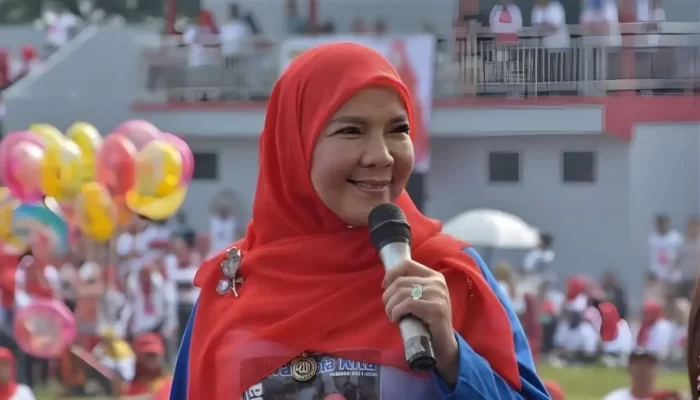 Perayaan Jalan Sehat HUT ke-341 Bandar Lampung: Wali Kota Bandar Lampung, Eva Dwiana, Memeriahkan Jalan Sehat HUT ke-341 dengan Hadiah Menarik