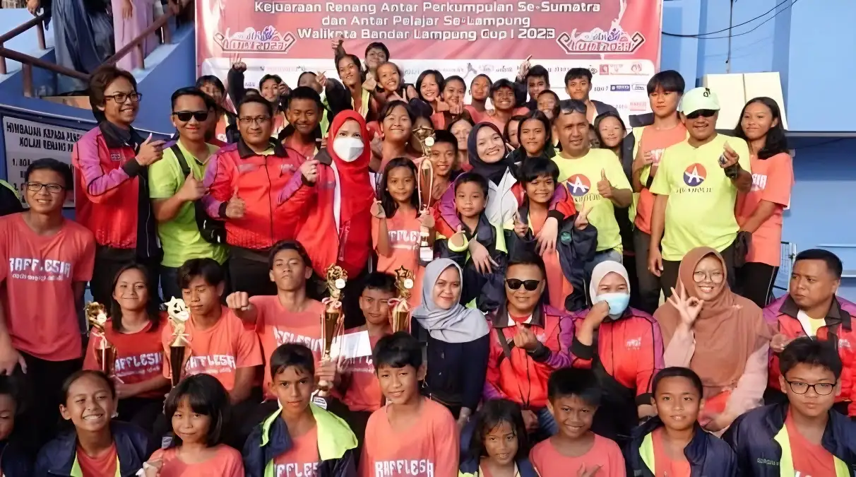 Rafflesia Swimming Club Menyapu 99 Medali, Raih Gelar Juara Umum di Kejuaran Renang Wali Kota Bandar Lampung Cup I