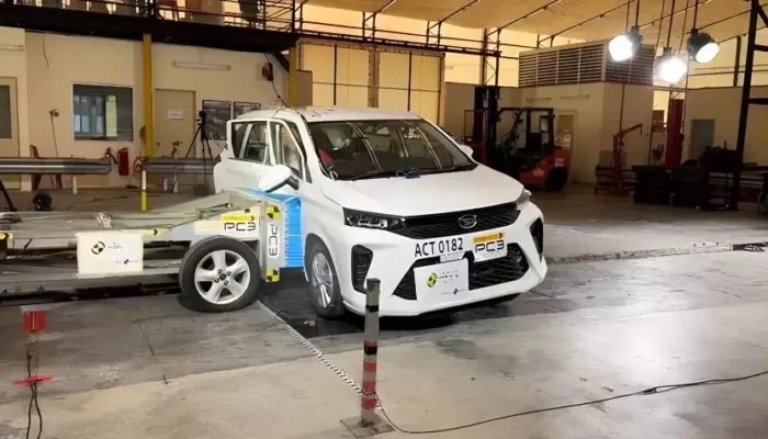 Video Daihatsu Xenia Untuk Indonesia Tes Tabrak ASEAN NCAP, Hasilnya