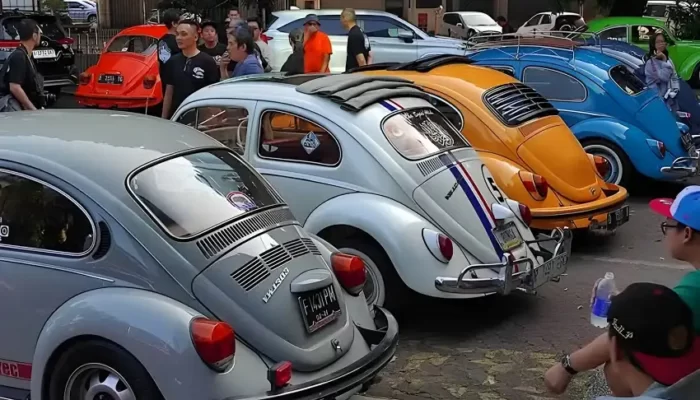 Volkswagen Beetle Club Rayakan Ulang Tahun Ke-41 dengan Konvoi dan Acara Meriah