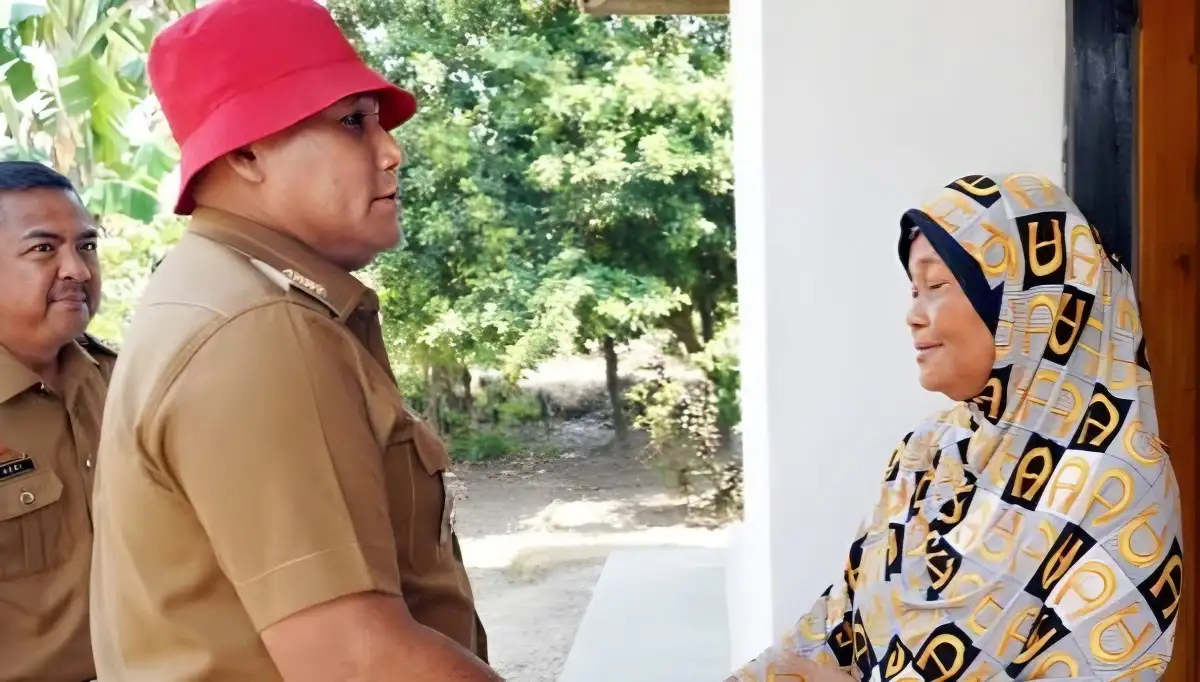 Inisiatif Kemensos Bupati Lampung Selatan Perbaiki Rumah Warga Desa Sidowaluyo Sidomulyo