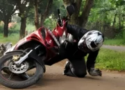 Peduli Keselamatan! Teknik Aman Mengatasi Kecelakaan Sepeda Motor