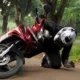 Peduli Keselamatan! Teknik Aman Mengatasi Kecelakaan Sepeda Motor