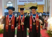 Pengorbanan Hingga Puncak Kesuksesan: Mahasiswa Asal Natar Raih Gelar Wisudawan Teladan di Universitas Teknokrat Indonesia Meski Kehilangan Ayah Saat H-30 Pengumuman