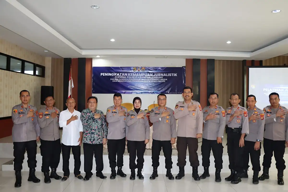 Polres Tulang Bawang Polda Lampung Menggelar Pelatihan Jurnalistik untuk Meningkatkan Kemampuan Anggota
