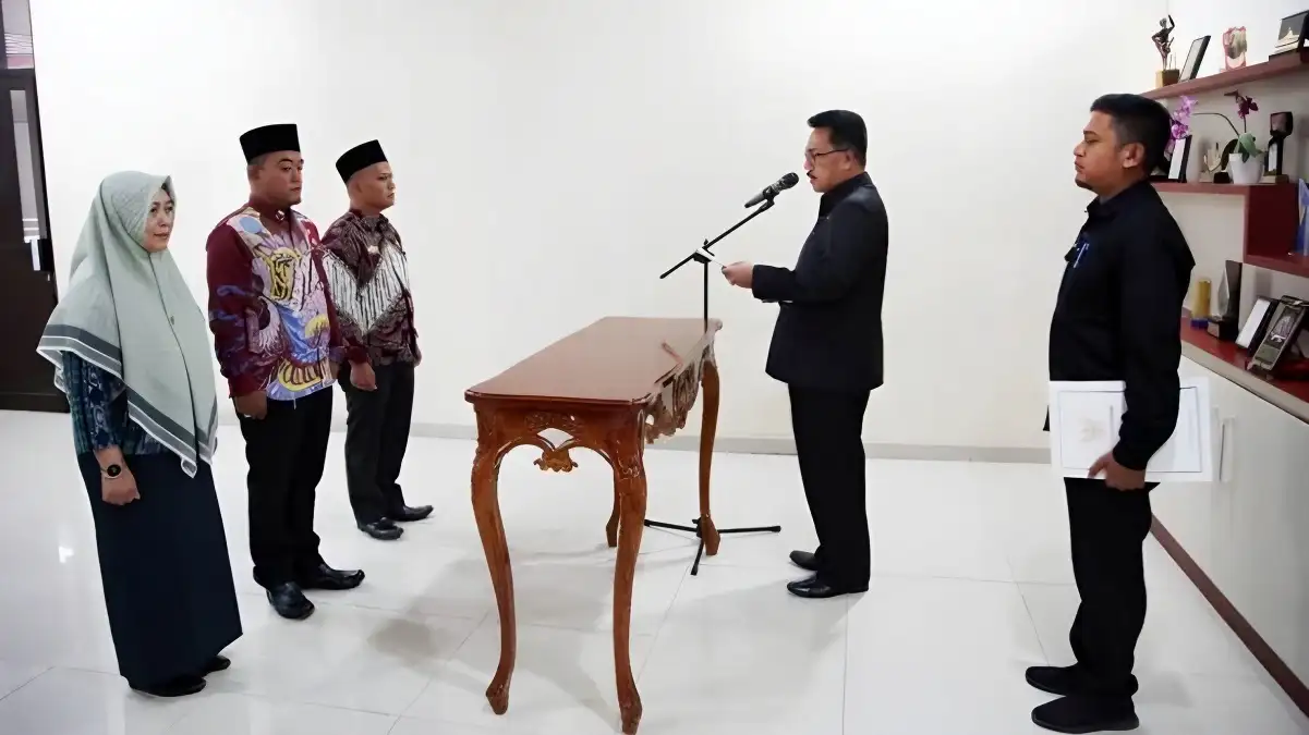 Upacara Pelantikan Sekda Lampung Selatan Tiga Pejabat Eselon IV Siap Bertugas, Simak Nama Mereka!