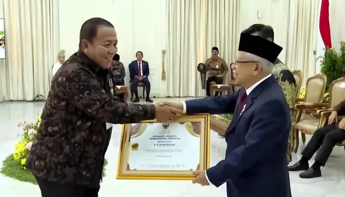 Gubernur Arinal Dapat Penghargaan Prestisius Adhikarya Nararya di Bidang Pertanian dari Wapres K.H Ma’ruf Amin