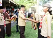 Pj Bupati M. Firsada Meminta Pramuka untuk Memperkenalkan Ikon dari Tulangbawang Barat Saat Melepas 32 Kontingen ke Raimuna Nasional