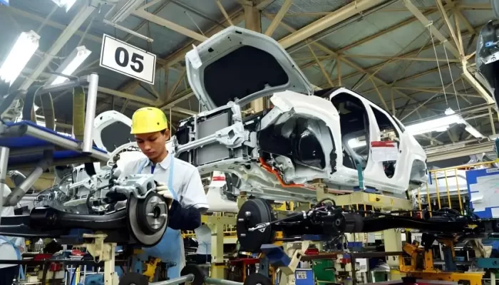 Mobil Elektrifikasi Toyota Dorong Ekspor Otomotif Nasional