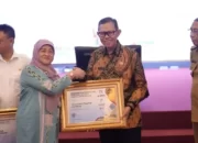 Pemprov Lampung Terima Penghargaan BKN Award 2023