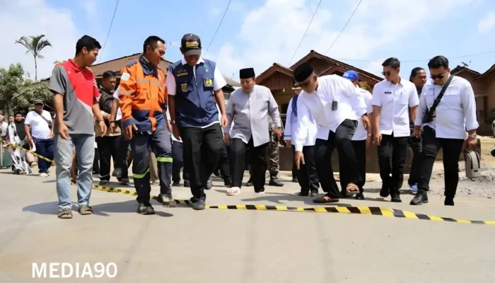 Gubernur Arinal Memeriksa Kondisi Jalan Desa Penantian, Ulu Belu Tanggamus