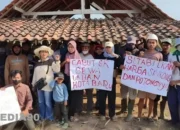 Petani Penggarap Kota Baru Memprotes dan Mencari Pertemuan dengan Gubernur Lampung