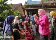 Riana Bagikan Berkah Program SIGER: Sembako Untuk Kelurahan Batu Putuk, Bandar Lampung