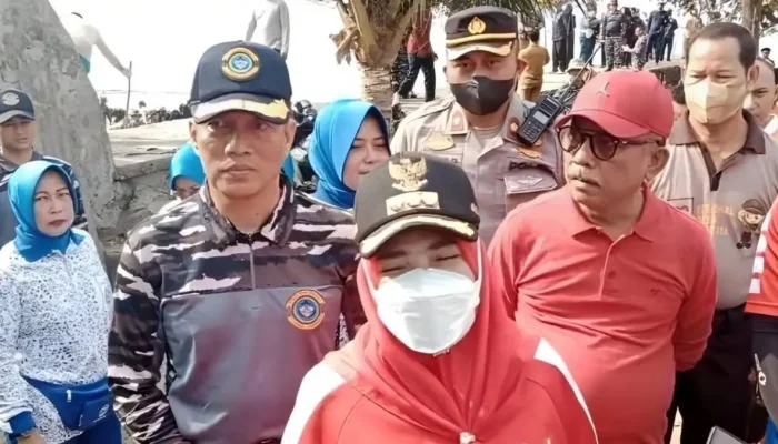 Partisipasi Wali Kota Eva Dwiana dalam Porkasih TNI AL di Sungai Gunung Kunyit: Mendukung Bumi Waras