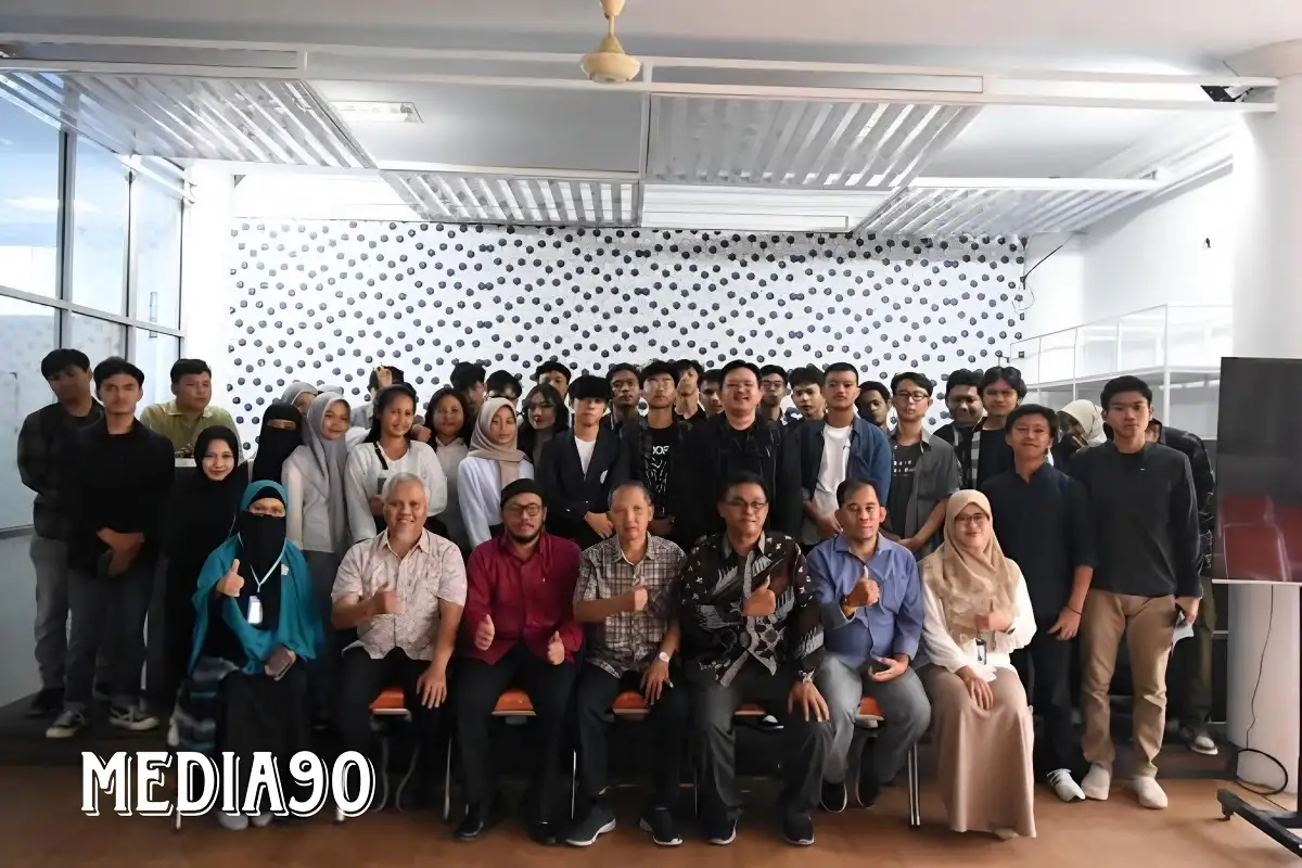 Kuliah Umum IIB Darmajaya-UPN Veteran Yogyakarta Data Science dan IoT Permudah Pengembangan Bisnis