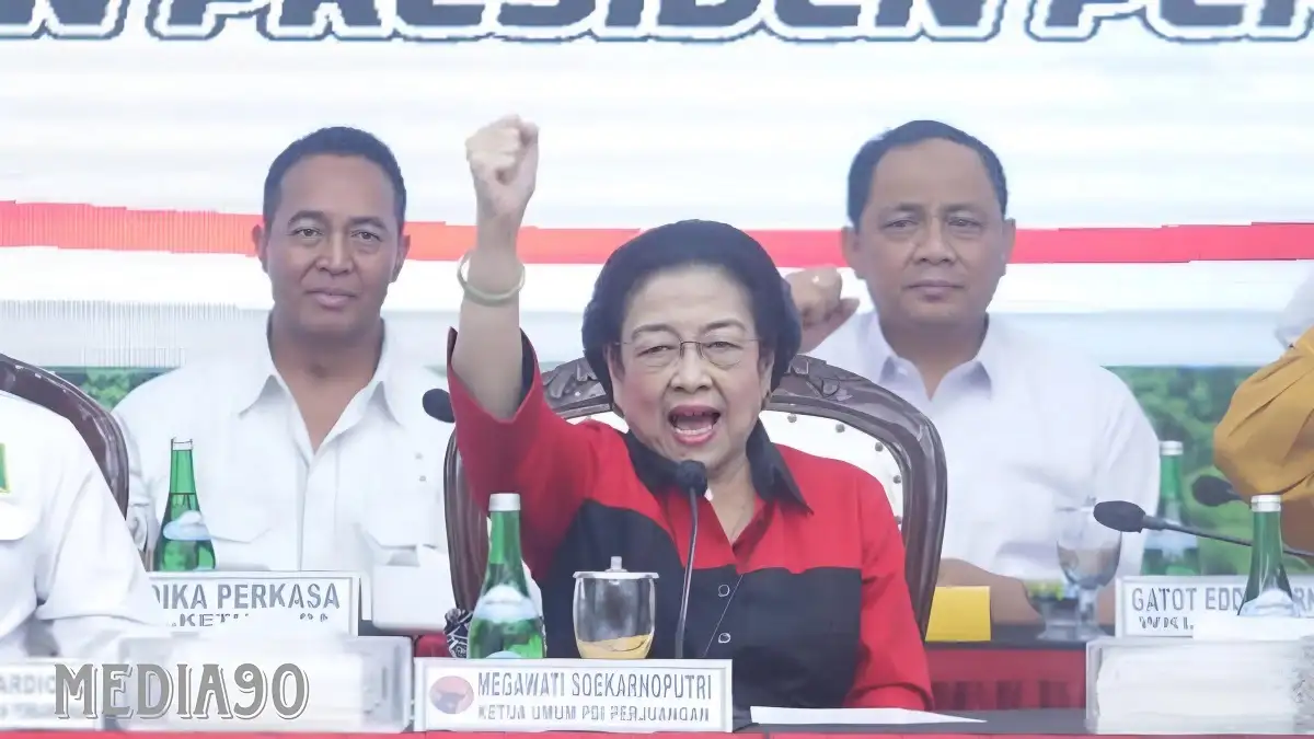 Resmi! Megawati Umumkan Mahfud MD Jadi Cawapres Ganjar Pranowo