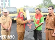 Menghadapi Tantangan Sampah, Wali Kota Eva Dwiana Perkuat Pasukan Kebersihan di Dinas Lingkungan Hidup