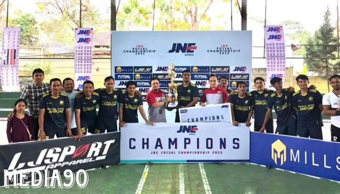 Keberhasilan JNE Lampung dalam Menyelenggarakan Turnamen Futsal Championship 2023, Gudang Garam Emerges as the Victorious Champion