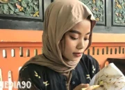 Ekspresi Kreatif Mahasiswa Teknokrat Indonesia, Silvia Marta Wijaya, dalam Seni Batik Jawa Timur