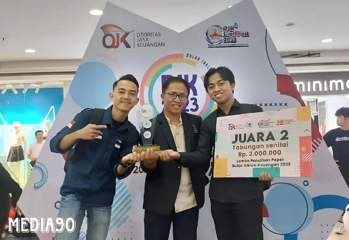 Mahasiswa Universitas Teknokrat Indonesia Juara Penulisan Paper Bulan Inklusi Keuangan OJK