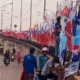 Sambut Kehadiran Gibran di Pasar Natar LampungSelatan, Bendera PDI-Perjuangan Bertebaran