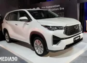Tingkatkan Efisiensi! Toyota Kijang Innova Terbaru Dalam Varian Hybrid dan Bensin