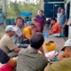 Warga Keluhkan Setahun Listrik Byarpet, PLN Kirim Genset Baru ke Pulau Tabuan Tanggamus Lewat Laut