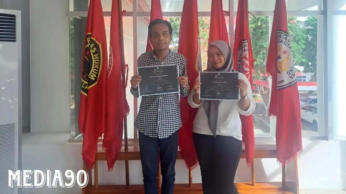 Dua Mahasiswa Fakultas Hukum Unila Sabet Juara Kompetisi Esai IFoPH di Universitas Airlangga