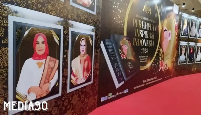 Winarni, Ketua PKK Lampung Selatan, Meraih Penghargaan ‘Perempuan Inspirasi Indonesia’ dari IPEMI Jakarta