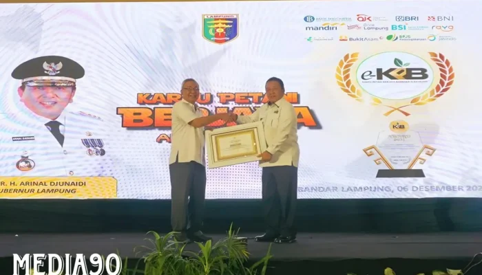 Unila Raih Prestasi Gemilang: Mendulang Kejayaan Lada dan Terima Penghargaan KPB Award 2023 dari Gubernur Lampung