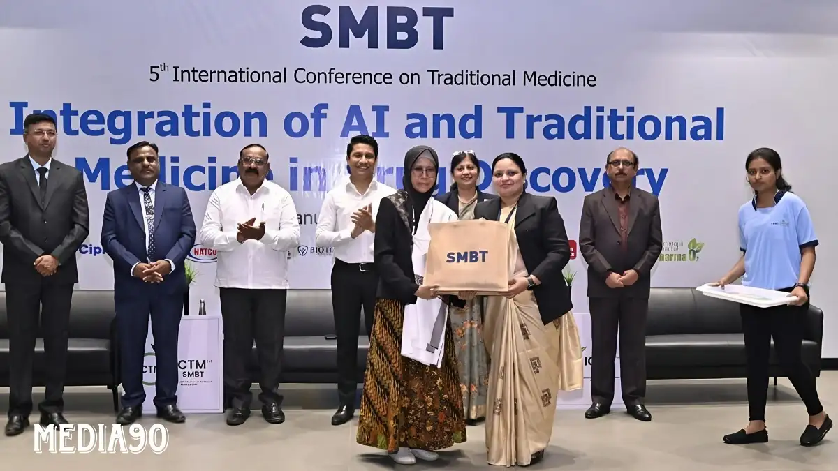 Dosen dan Mahasiswa Universitas Malahayati Bawa Inovasi AI dan Pengobatan Tradisional di Konferensi India