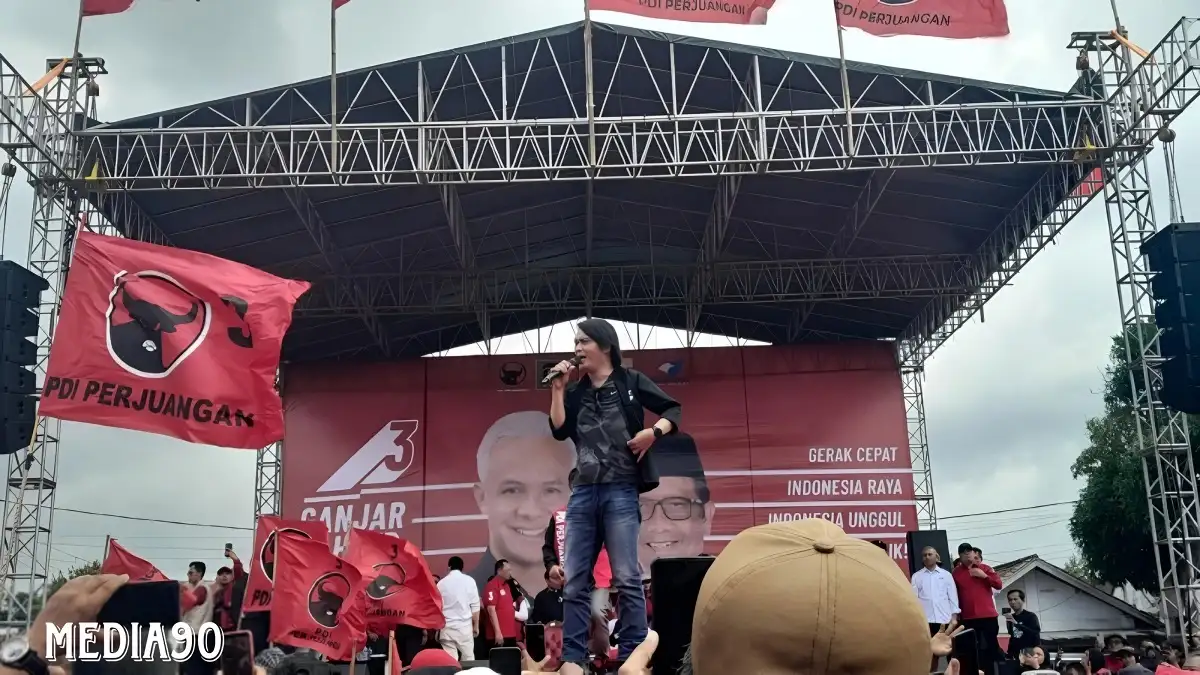 Kampanye Akbar Bareng Once, Sekjen PDIP Targetkan Ganjar - Mahfud Menang Total di Lampung