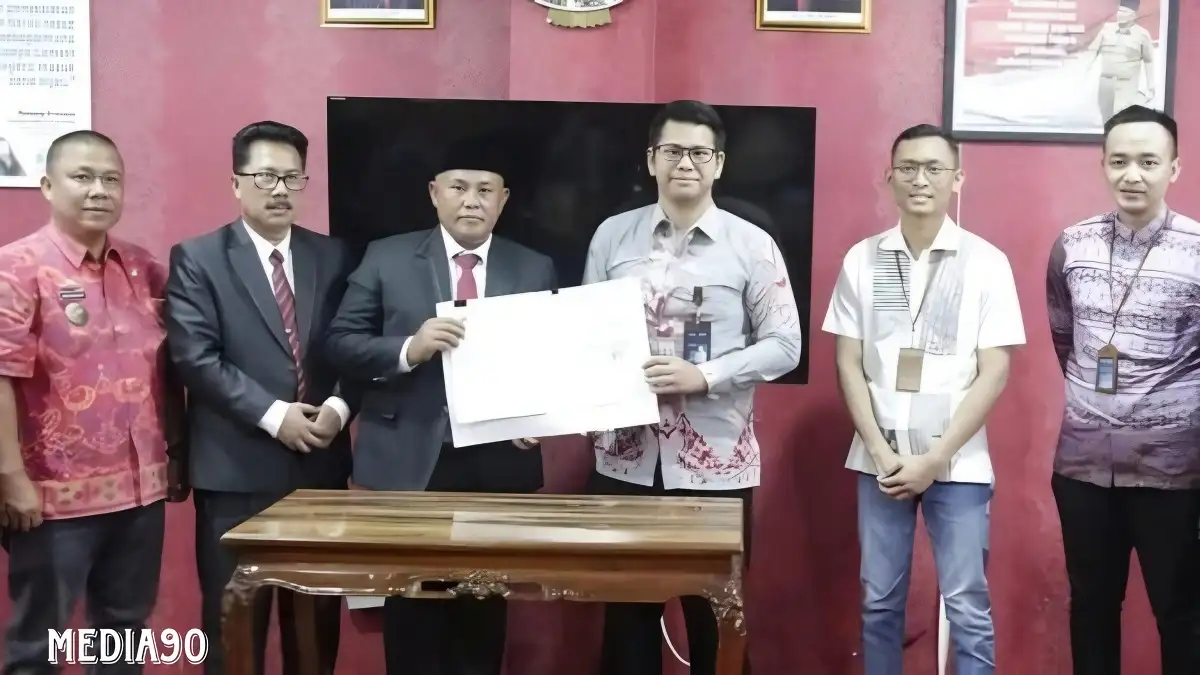 Pemkab Lampung Selatan dan PLN Teken Kerjasama Pengembangan Penerangan Jalan Umum