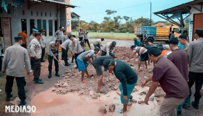 Polres Pringsewu Giat Bersihkan Daerah Kumuh Menyambut Musim Hujan, Upaya Mencegah Potensi Banjir