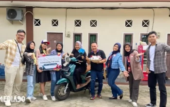 Program Wow Customer, Konsumen Pembeli Pertama Honda Stylo 160 di Lampung ini Terima Kejutan TDM
