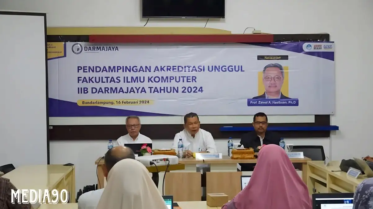 Targetkan Unggul, Fakultas Ilmu Komputer Darmajaya Hadirkan Prof. Zainal A Hasibuan