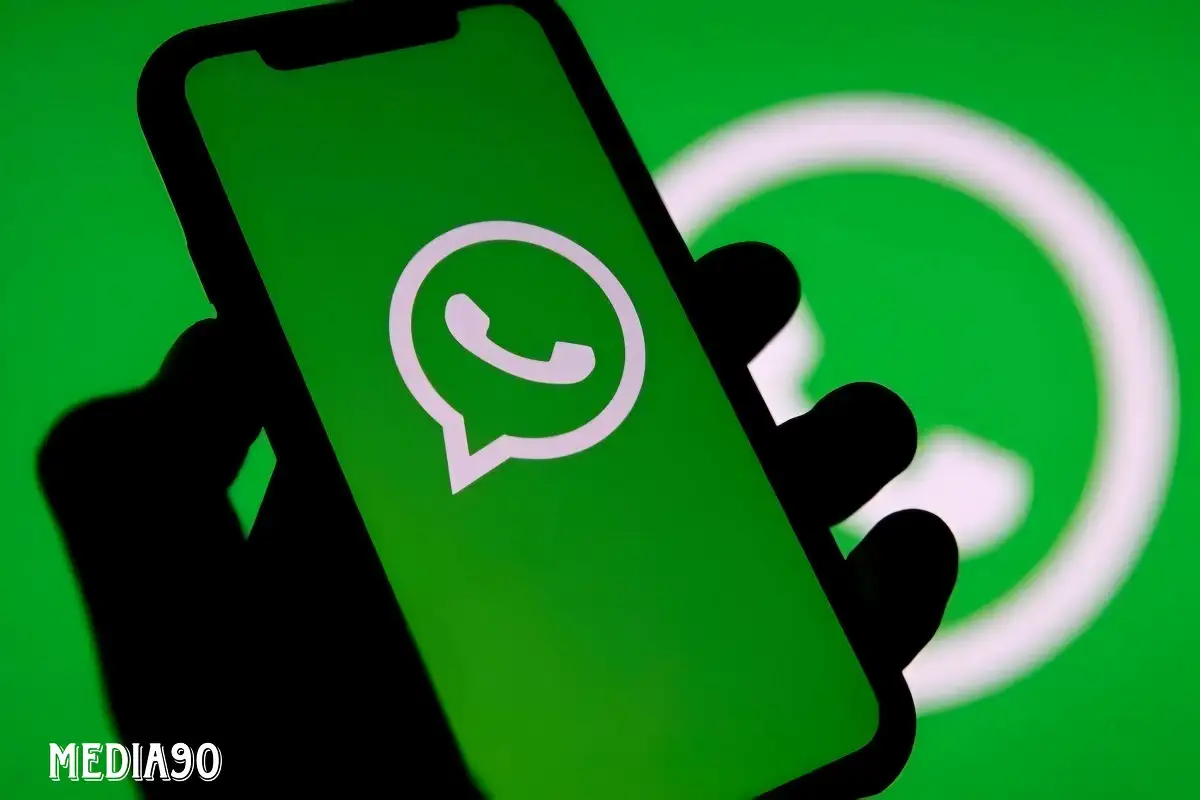 Cara menggunakan dua akun WhatsApp di iPhone, jadi nggak campur aduk antara urusan pribadi dan kantor