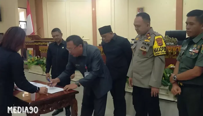 Persetujuan DPRD Tanggamus Terhadap Empat Raperda Menjadi Perda di Pemerintah Kabupaten Tanggamus: Tuntasnya Rincian