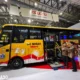 Isuzu Hadirkan Bus Untuk Siswa Difabel Dan Truk Andalan Di GIICOMVEC 2024