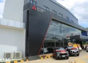 Mitsubishi Motors Meluncurkan Layanan Baru ‘Service Car’ L100 EV di Diler Depok