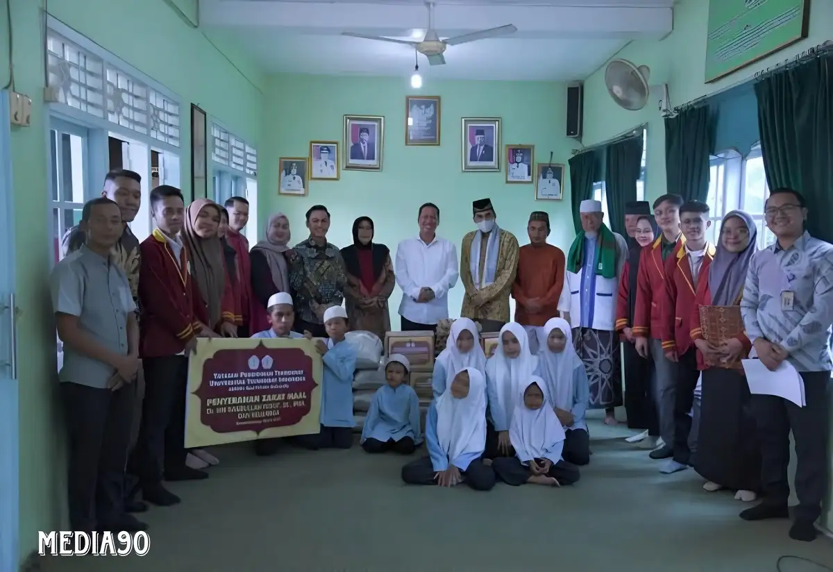 Universitas Teknokrat Indonesia Salurkan Zakat Mal ke Panti Asuhan Mulya Pusat