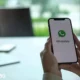 WhatsApp menambahkan fitur baru opsi otentikasi untuk perangkat Android tanpa sensor biometrik
