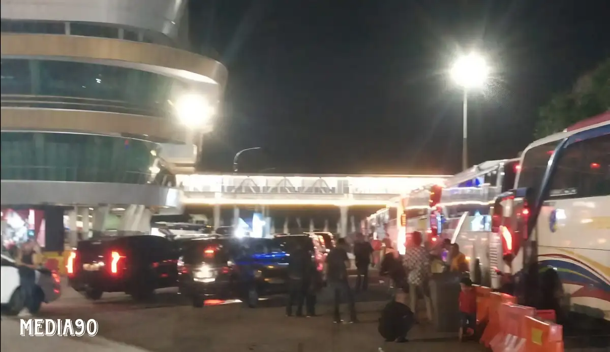 Cegah Tumpukan Kendaraan Pemudik di Pelabuhan Bakauheni, Screening Tiket Diterapkan di Rest Area