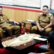 Kantor Agraria Lampung Selatan Serahkan 13 Sertifikat Eletronik ke Bupati Nanang Ermanto