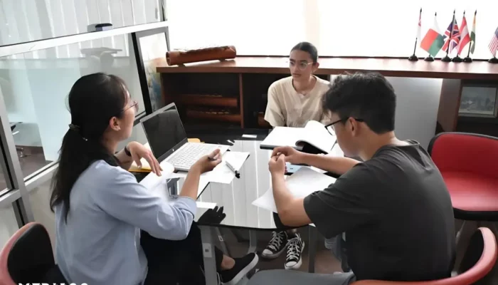 Mahasiswa Internasional di IIB Darmajaya Meningkatkan Kemampuan Bahasa Indonesia bersama Kantor Bahasa Lampung