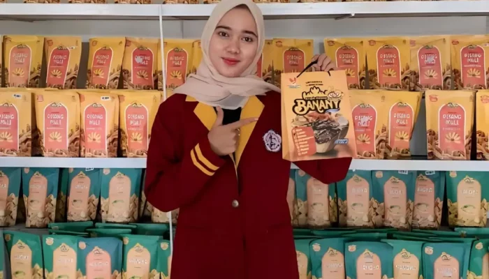 Dinda Indah Jelita, Mahasiswi Teknokrat Indonesia, Berbenah di Dunia Magang Bersertifikat, Berupaya Mendorong Pertumbuhan UMKM