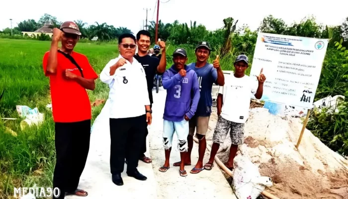 Infrastruktur Jalan Diperbaharui di Kampung Bumi Dipasena Agung, Fasilitasi Akses Petambak dengan Anggaran Rp75 Juta