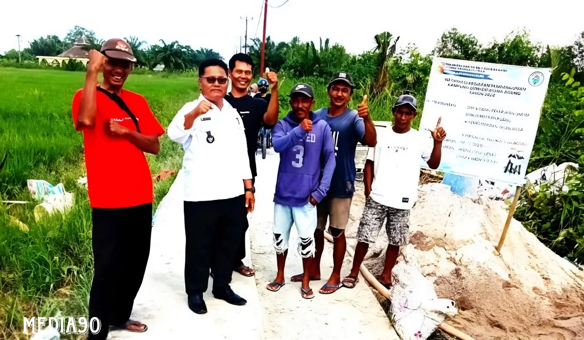 Permudah Akses Petambak, Kampung Bumi Dipasena Agung Rehab Jalan Infra 45 Senilai Rp75 Juta