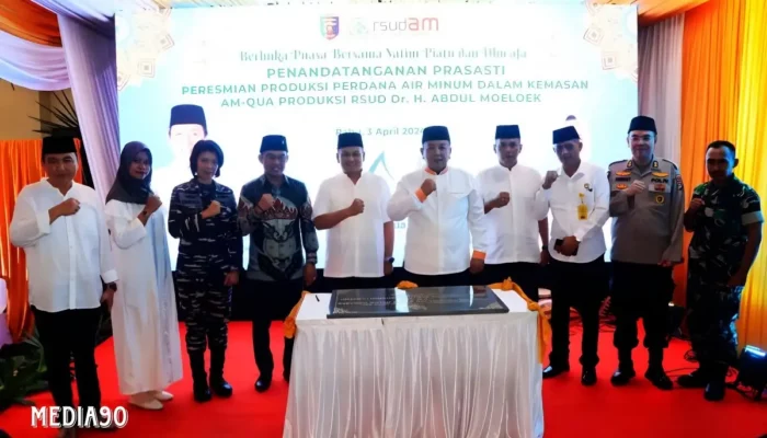 Ini Dia Manfaat Luar Biasa Air Minum Kemasan AM-Qua yang Diluncurkan oleh RSUD Abdul Moeloek Lampung untuk Kesehatan Anda!