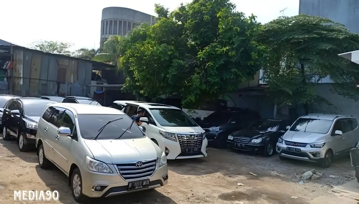 Rental Mobil Jakarta Timur Murah Lepas Kunci